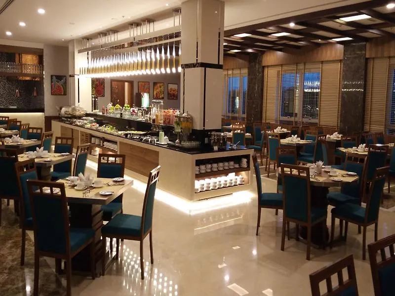 Fortune Park Hotel Dubaj 4*,  Egyesült Arab Emírségek